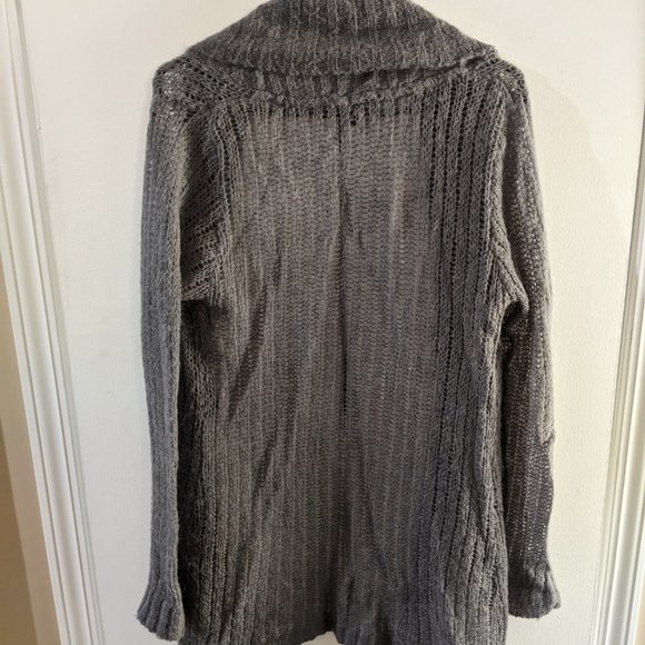 Bench Cardigan - Picture 4 of 5